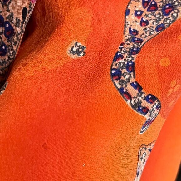 Vintage Piano Silk Orange Cheetah Print Button-Up Shirt - Picture 5 of 6